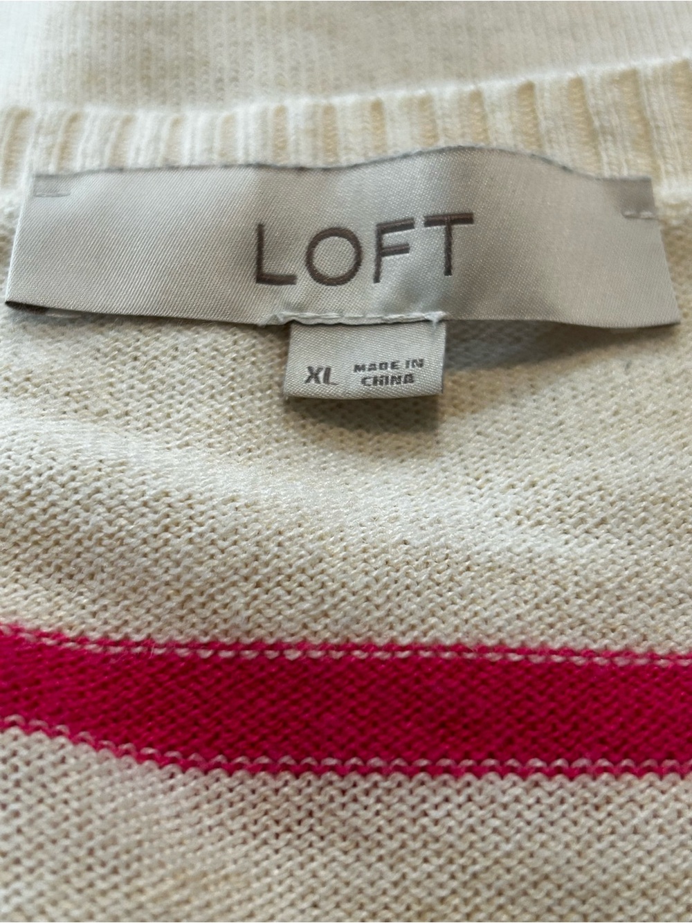 LOFT Cream V‑Neck Sweater with Pink Stripes Size XL - Picture 8 of 9